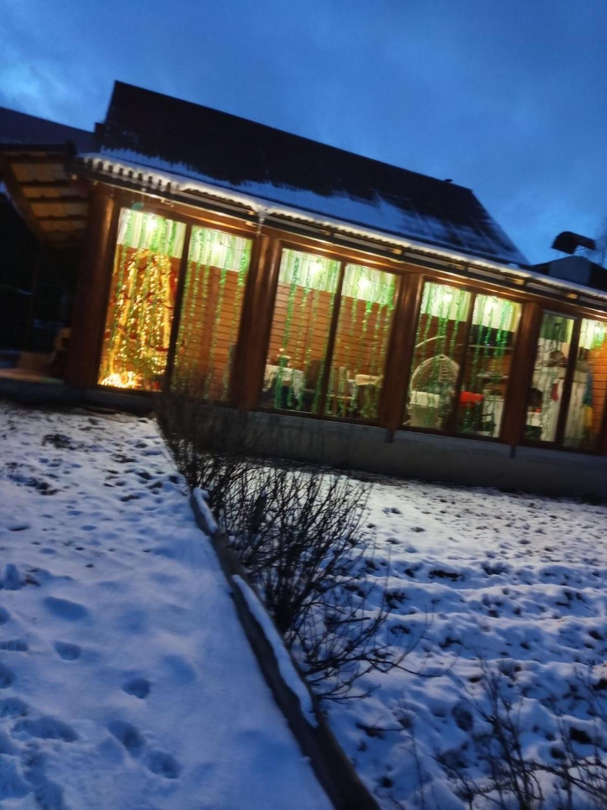 Hotel Gostynnyi Dvir U Marichky Lazeshchyna Exterior foto