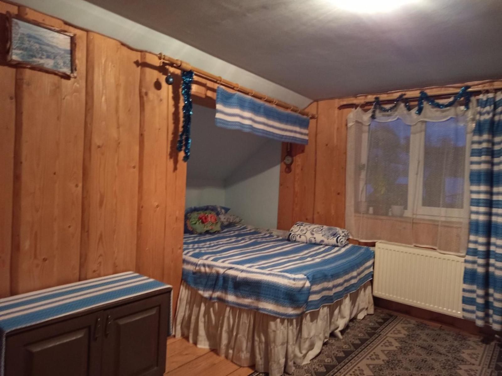 Hotel Gostynnyi Dvir U Marichky Lazeshchyna Exterior foto